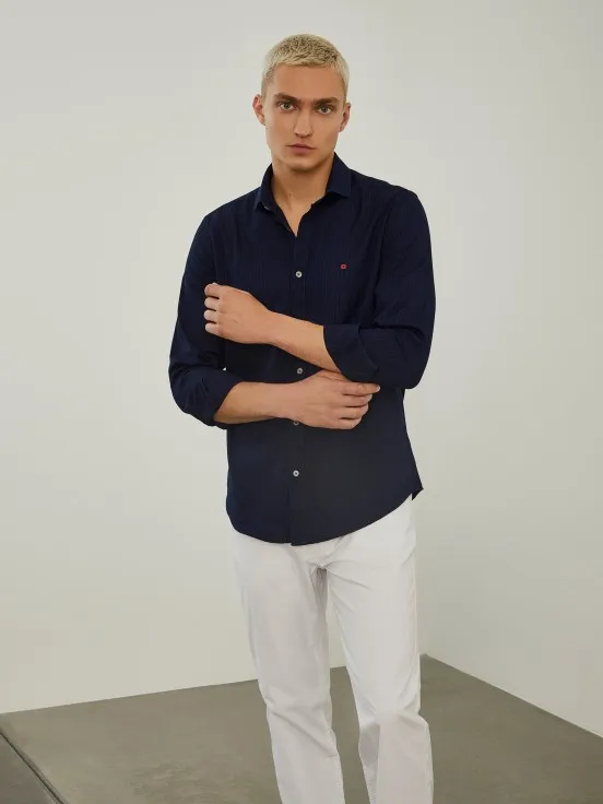 100% cotton slim fit shirt