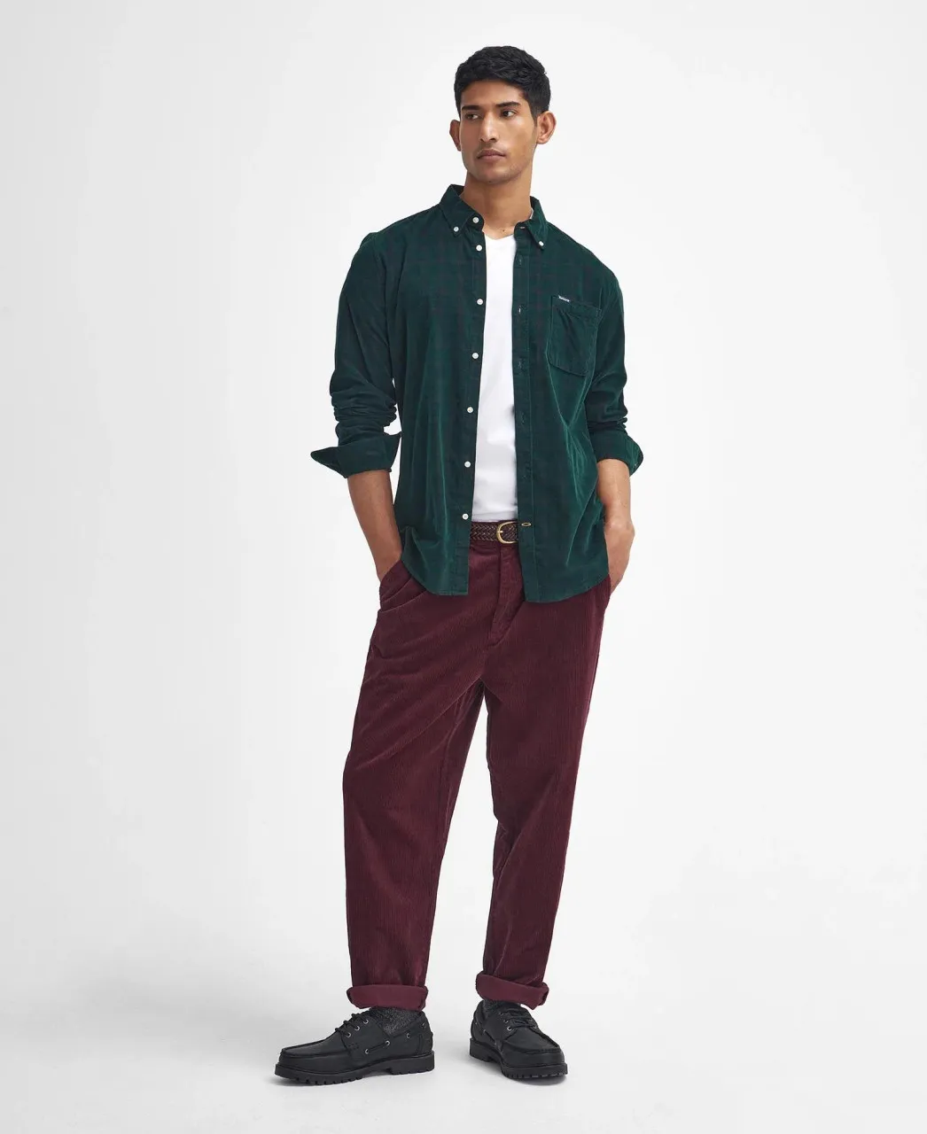 Barbour Harthill Tailored Long Sleeved Cord Shirt: Evergreen