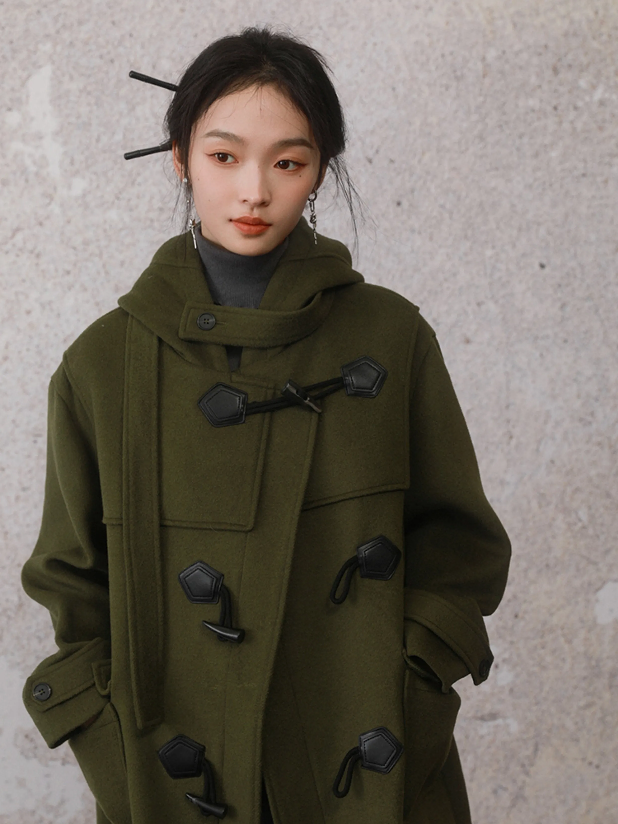 College Style Horn Button Hooded Coat