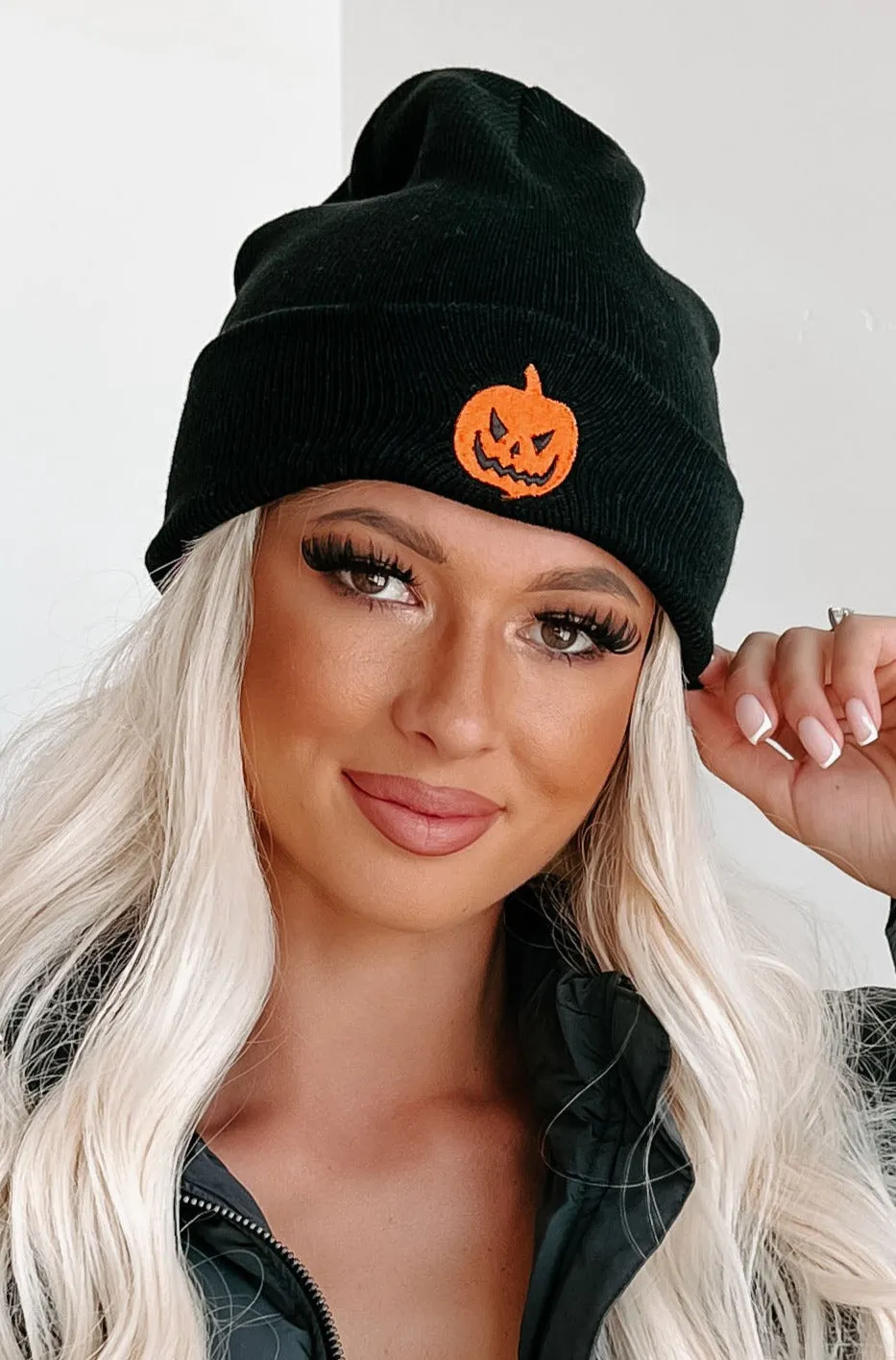 Jack-O-Lantern Smiles Embroidered Cuffed Beanie (Black)