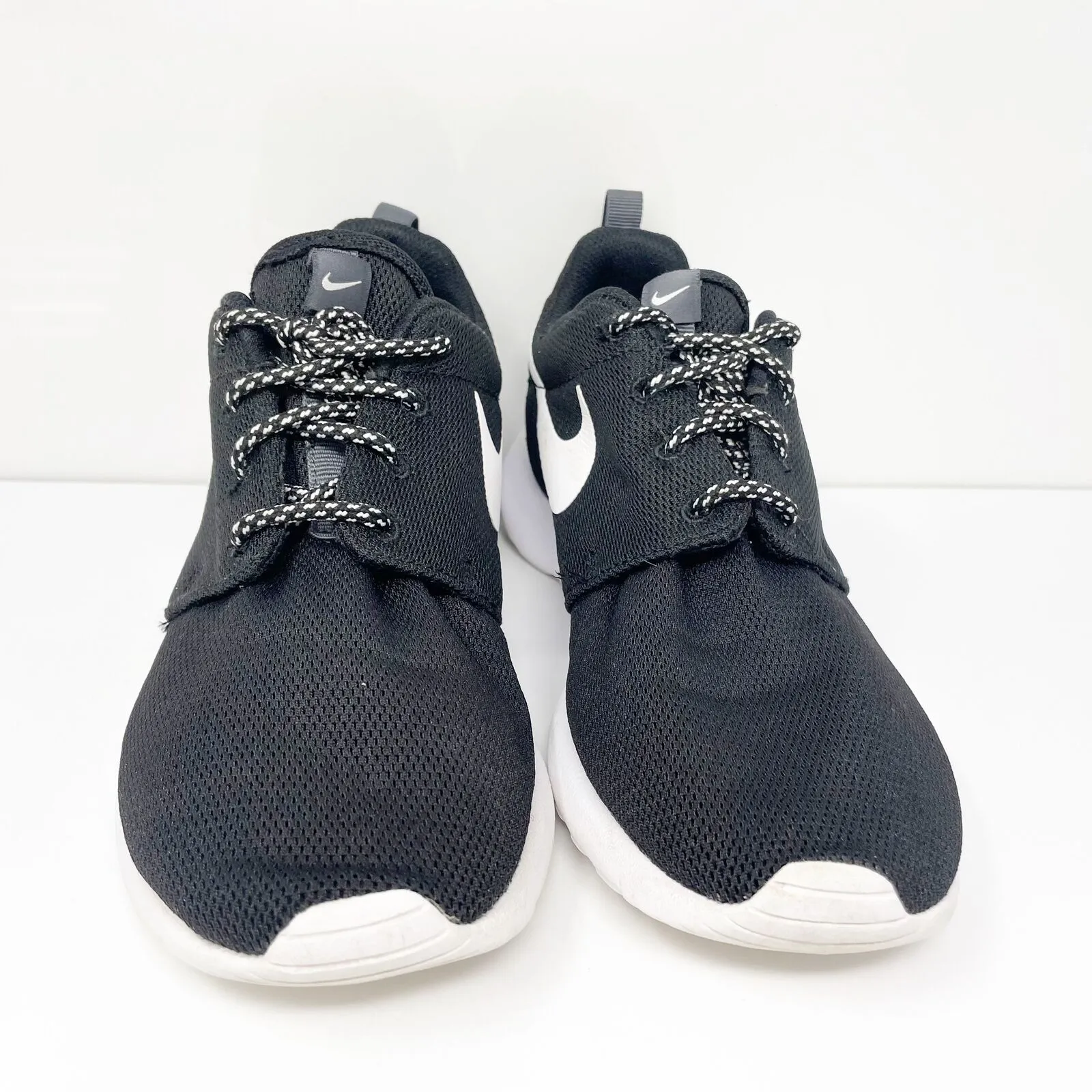 Nike Womens Roshe One 844994-002 Black Running Shoes Sneakers Size 7.5