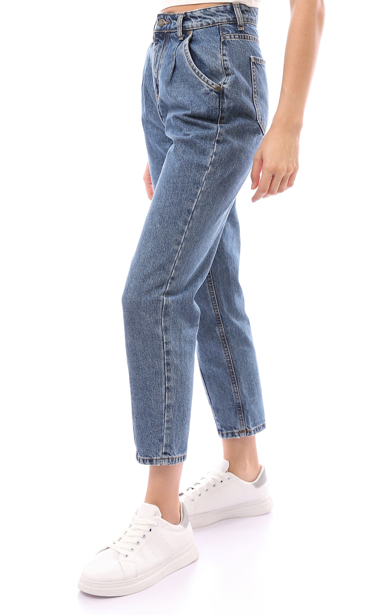 O168785 Standard Blue Solid Trend Slouchy Jeans