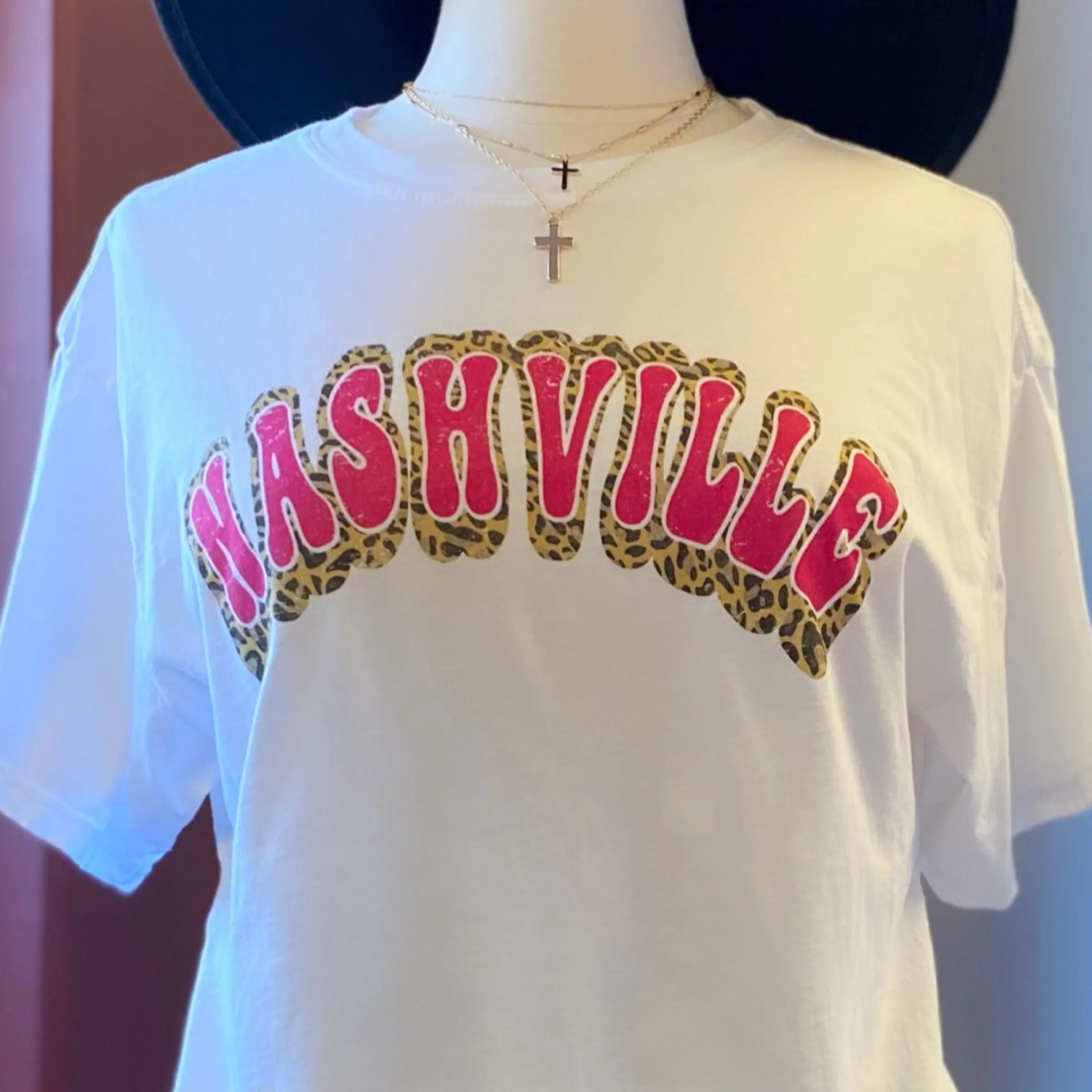 ONLINE EXCLUSIVE - Nashville Graphic Print Tee