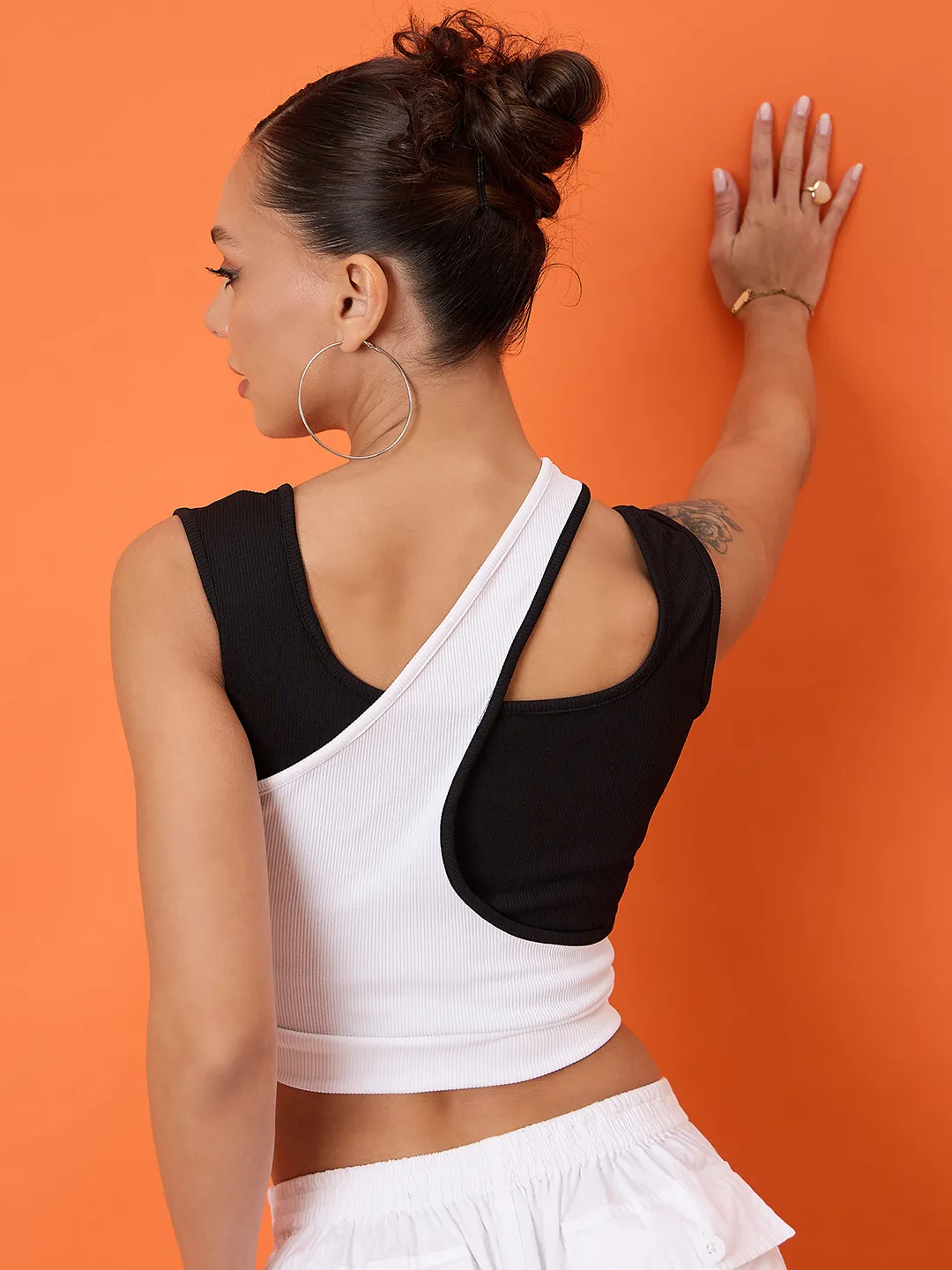 Stretchable Sleeveless Dual-Ribbed Top