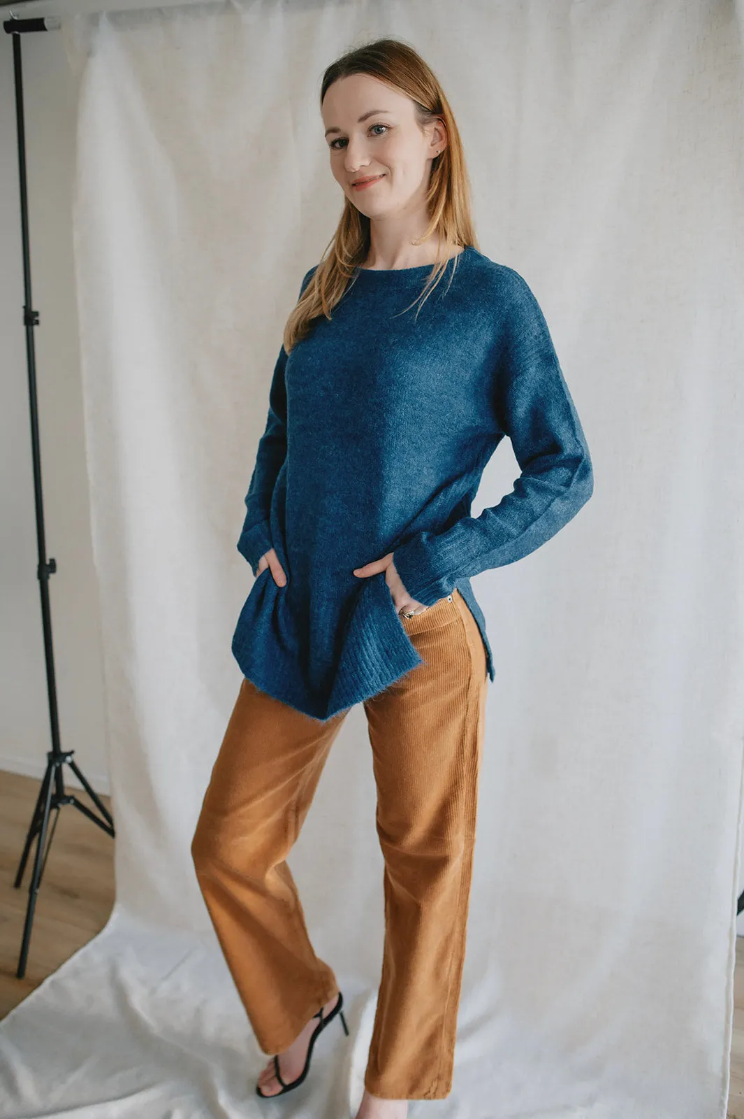 The Kamara Long Sweater - Marine Blue