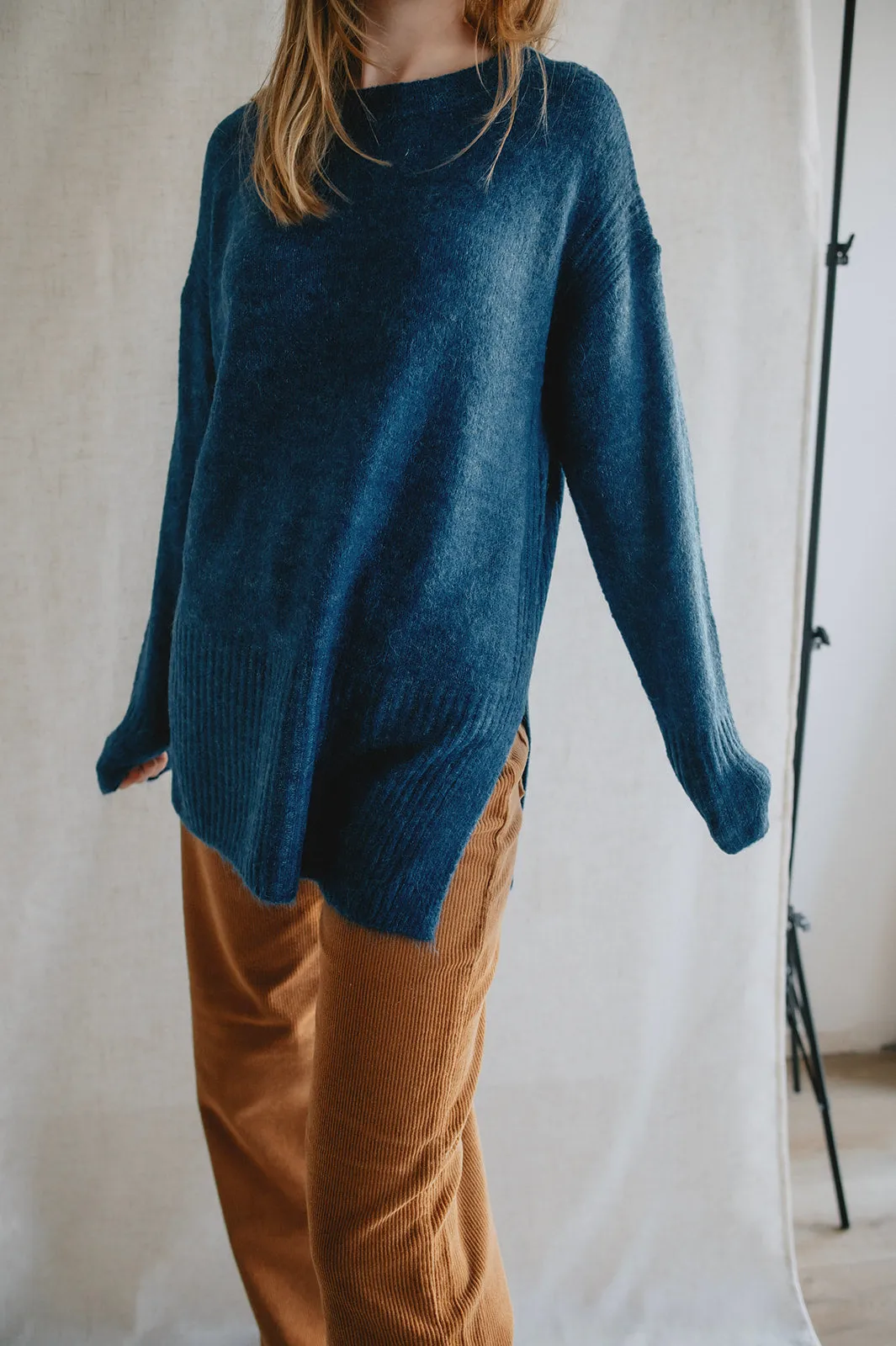 The Kamara Long Sweater - Marine Blue