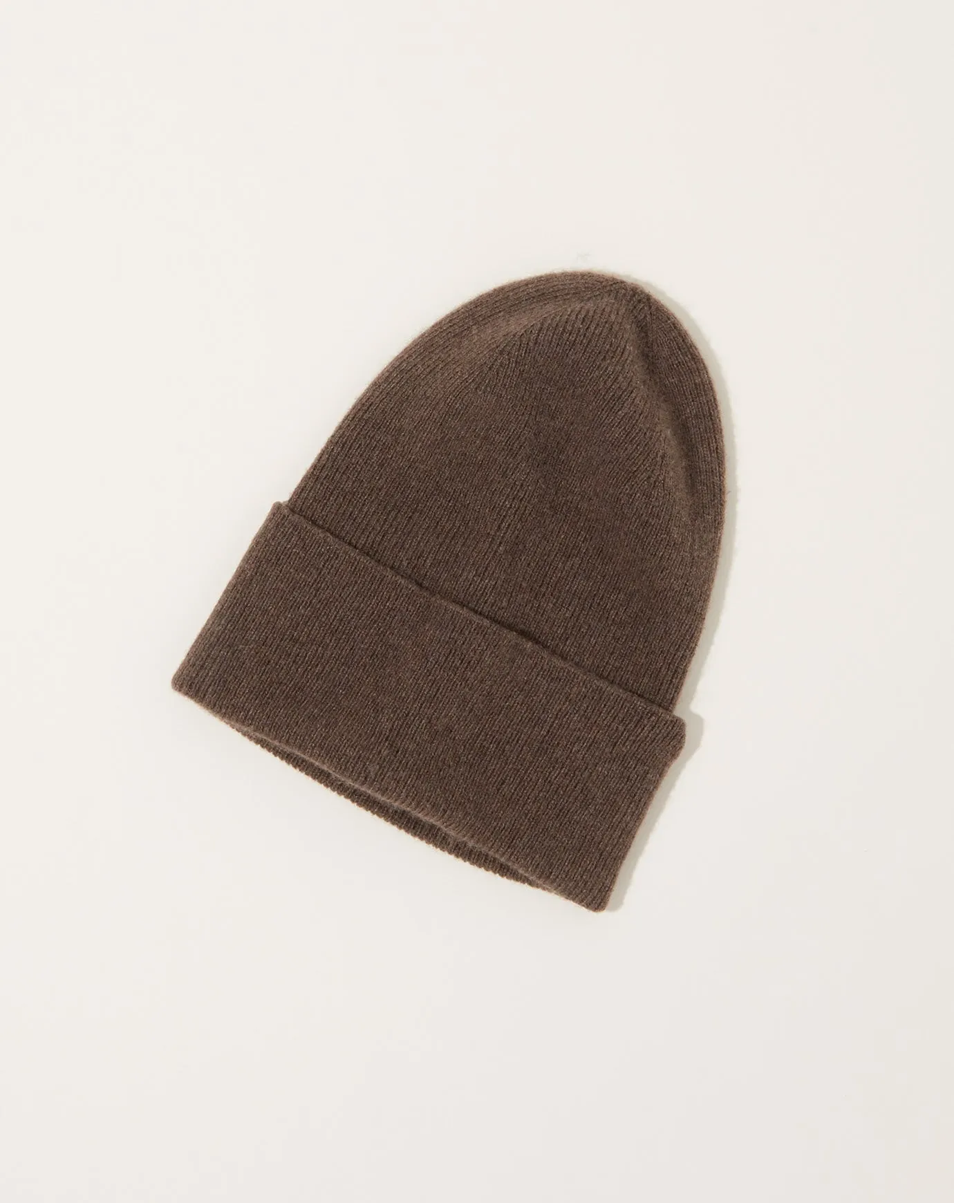 Whit Beanie in Teak Brown