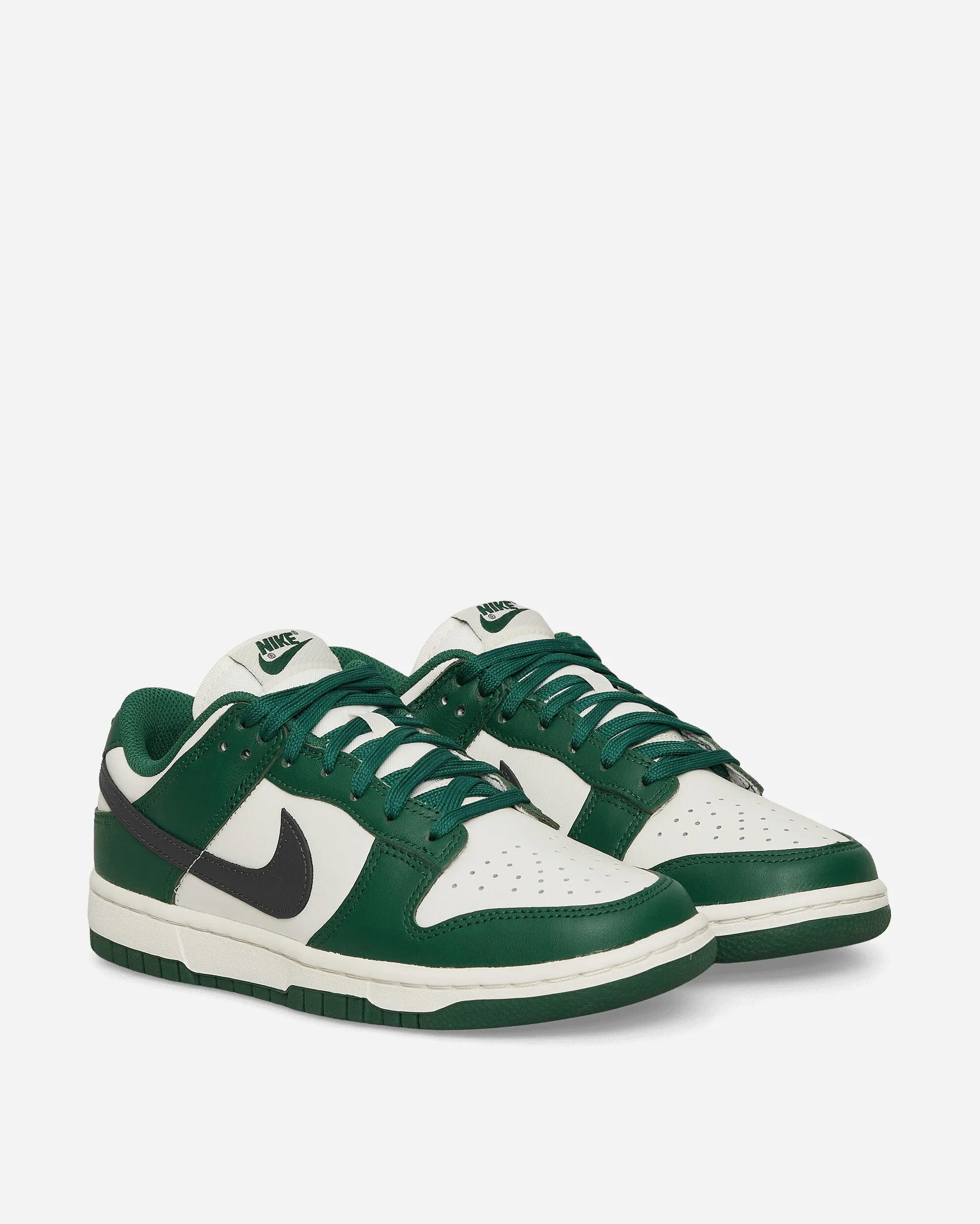 WMNS Dunk Low Sneakers Gorge Green