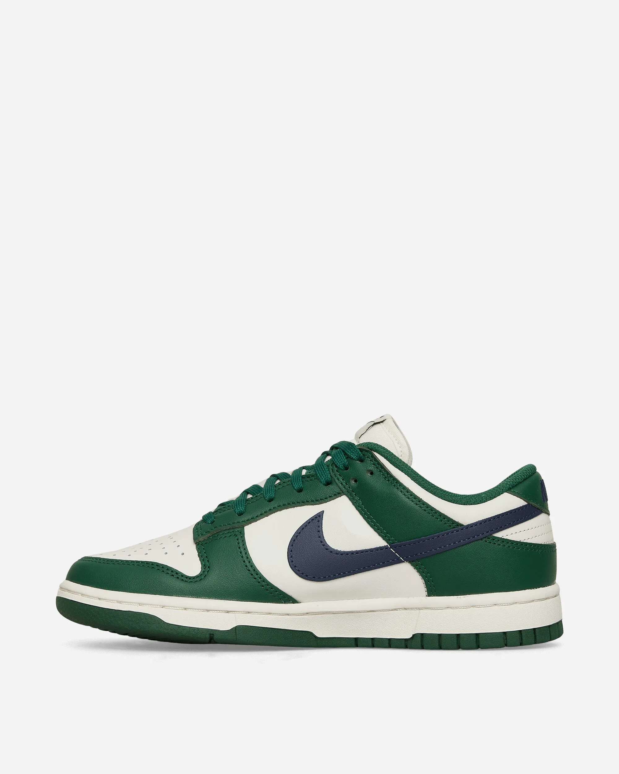 WMNS Dunk Low Sneakers Gorge Green